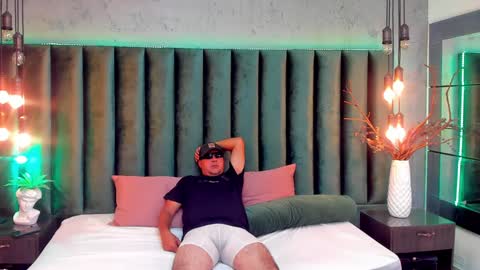 zacandmarcosmg_ online show from 12-30-24, 07:21