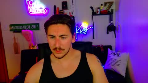 Snapshot of zach_rhyder chatting on 05-18-26, 02:07 Zach Rhyder online show from 05-18-26, 02:07