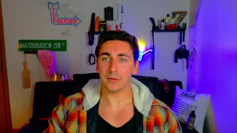 Snapshot of zach_rhyder chatting on 06-05-26, 02:07 Zach Rhyder online show from 06-05-26, 02:07