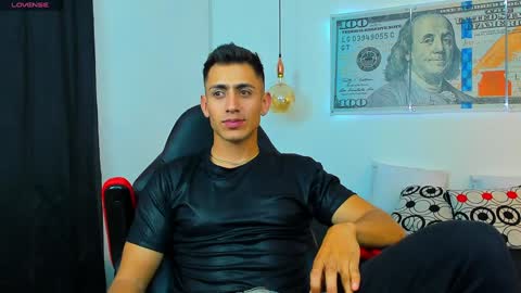 Snapshot of zachpri20 chatting on 12-06-24, 10:19 zachpri20 online show from 12-06-24, 10:19