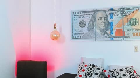 Snapshot of zachpri20 chatting on 12-24-24, 01:17 zachpri20 online show from 12-24-24, 01:17