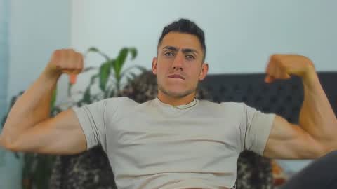 Snapshot of zachpri20 chatting on 09-27-25, 03:28 zachpri20 online show from 09-27-25, 03:28