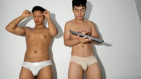 Snapshot of zack_and_alan chatting on 09-26-25, 12:42 zack online show from 09-26-25, 12:42