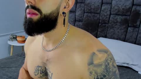 Richard online show from 02-10-25, 02:59