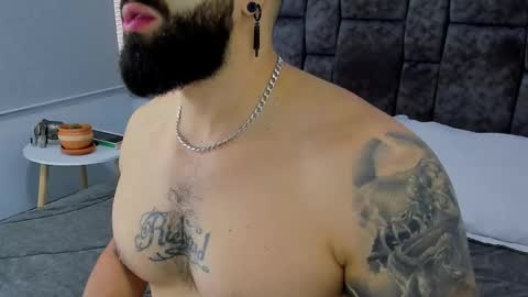 Richard online show from 02-12-25, 02:10