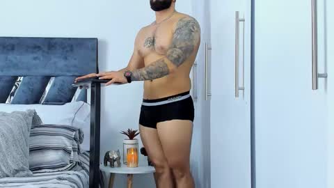 Richard online show from 11-18-25, 01:48