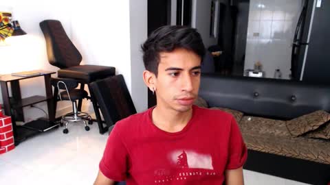 Snapshot of zack_kingg chatting on 12-09-24, 02:39 Zack King online show from 12-09-24, 02:39