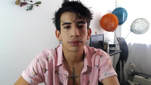 Snapshot of zack_kingg chatting on 01-02-25, 02:46 Zack King online show from 01-02-25, 02:46