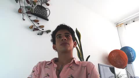 Snapshot of zack_kingg chatting on 01-02-25, 05:50 Zack King online show from 01-02-25, 05:50