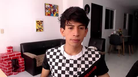 Snapshot of zack_kingg chatting on 01-22-25, 05:17 Zack King online show from 01-22-25, 05:17