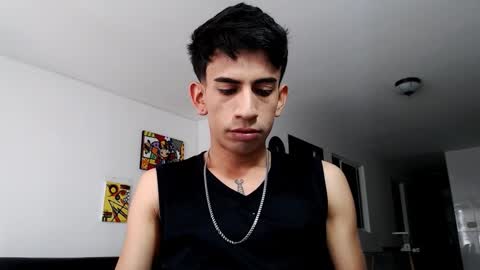 Snapshot of zack_kingg chatting on 01-28-25, 08:15 Zack King online show from 01-28-25, 08:15