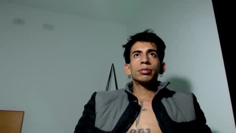 Snapshot of zack_kingg chatting on 03-01-25, 05:52 Zack King online show from 03-01-25, 05:52