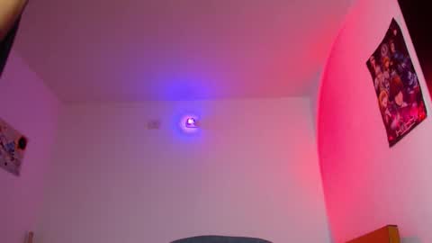 Snapshot of zack_kingg chatting on 09-09-25, 03:22 Zack King online show from 09-09-25, 03:22