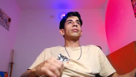 Snapshot of zack_kingg chatting on 09-10-25, 05:02 Zack King online show from 09-10-25, 05:02