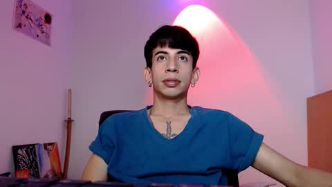 Snapshot of zack_kingg chatting on 09-22-25, 03:58 Zack King online show from 09-22-25, 03:58