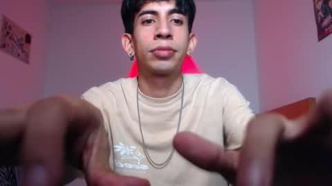 Snapshot of zack_kingg chatting on 09-25-25, 04:11 Zack King online show from 09-25-25, 04:11