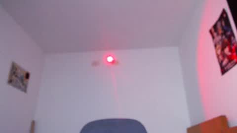 Snapshot of zack_kingg chatting on 10-11-25, 03:43 Zack King online show from 10-11-25, 03:43