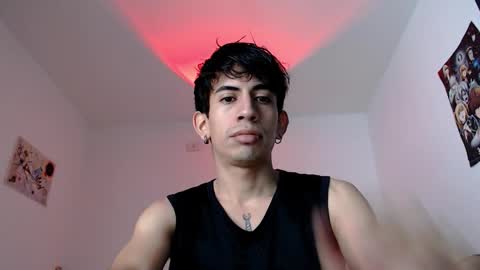 Snapshot of zack_kingg chatting on 10-12-25, 04:17 Zack King online show from 10-12-25, 04:17