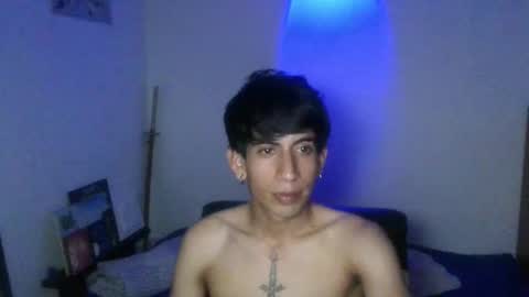 Snapshot of zack_kingg chatting on 11-05-25, 02:44 Zack King online show from 11-05-25, 02:44