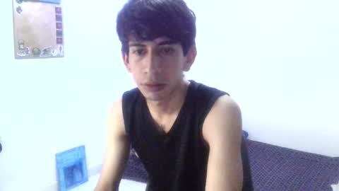 Snapshot of zack_kingg chatting on 11-14-25, 02:49 Zack King online show from 11-14-25, 02:49