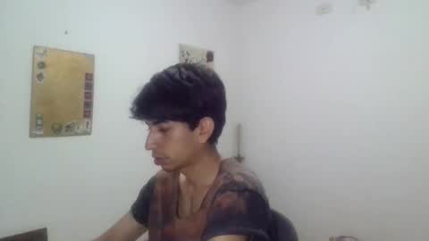 Snapshot of zack_kingg chatting on 11-19-25, 11:27 Zack King online show from 11-19-25, 11:27