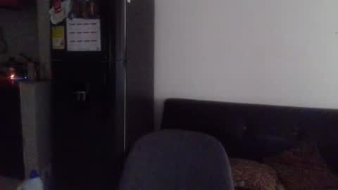 Snapshot of zack_kingg chatting on 12-01-25, 02:22 Zack King online show from 12-01-25, 02:22