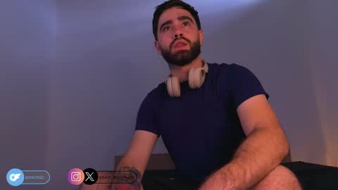 Snapshot of zack_sullivan22 chatting on 10-03-25, 07:33 zack_sullivan22 online show from 10-03-25, 07:33