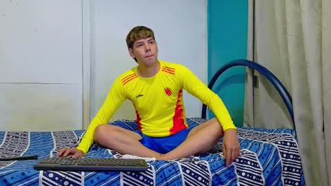 ZackMontiel07 online show from 02-10-26, 08:51