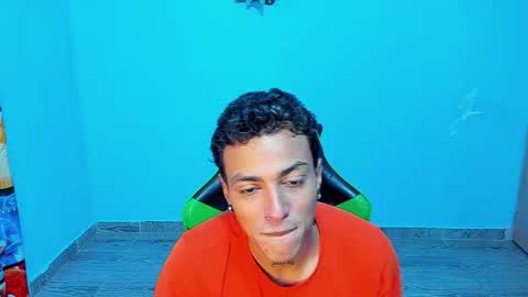 BiG Zafiro online show from 02-18-26, 10:44