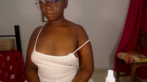 Snapshot of zahhysims chatting on 02-21-25, 10:28 zahhy online show from 02-21-25, 10:28