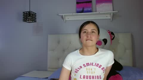 Zaida online show from 11-24-25, 02:28