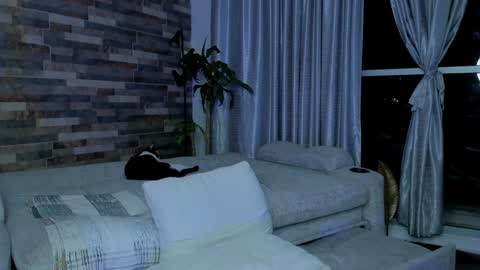 Snapshot of zain_diesel7 chatting on 12-11-24, 01:37 INSTAGRAM yormanfit7 online show from 12-11-24, 01:37