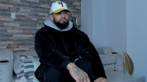 Snapshot of zain_diesel7 chatting on 03-12-25, 11:31 INSTAGRAM yormanfit7 online show from 03-12-25, 11:31