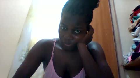 Snapshot of zainxxxx chatting on 02-09-25, 05:22 zainxxxx online show from 02-09-25, 05:22