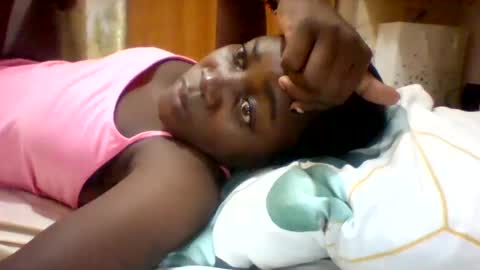 Snapshot of zainxxxx chatting on 02-23-25, 07:33 zainxxxx online show from 02-23-25, 07:33