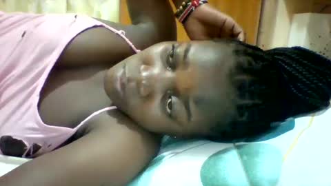 Snapshot of zainxxxx chatting on 02-27-25, 07:37 zainxxxx online show from 02-27-25, 07:37