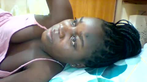 Snapshot of zainxxxx chatting on 03-02-25, 06:48 zainxxxx online show from 03-02-25, 06:48