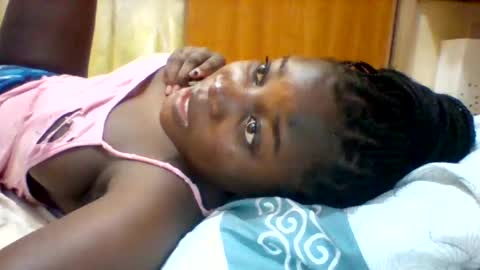 Snapshot of zainxxxx chatting on 03-02-25, 02:00 zainxxxx online show from 03-02-25, 02:00