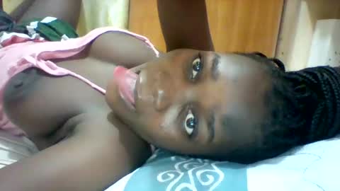 Snapshot of zainxxxx chatting on 03-07-25, 06:00 zainxxxx online show from 03-07-25, 06:00