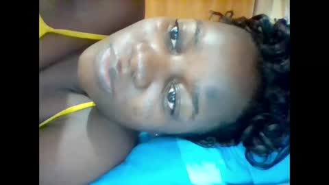 Snapshot of zainxxxx chatting on 09-16-25, 04:02 zainxxxx online show from 09-16-25, 04:02