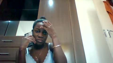 zainxxxx online show from 05-12-26, 09:28