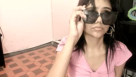 Snapshot of zaira_angel chatting on 09-09-25, 03:39 Zaira Angel online show from 09-09-25, 03:39
