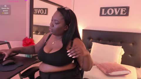 Snapshot of zairaa_black chatting on 09-17-25, 08:10 Zaira online show from 09-17-25, 08:10