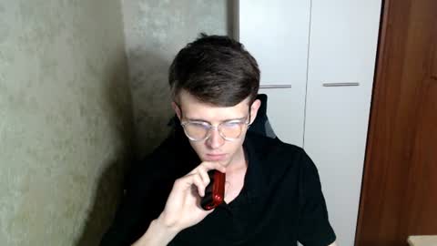 Snapshot of zaki_xx chatting on 06-20-26, 06:49 zaki online show from 06-20-26, 06:49
