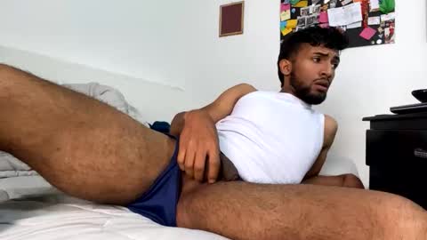 Snapshot of zaleh436460 chatting on 09-12-25, 04:40 RAJ online show from 09-12-25, 04:40