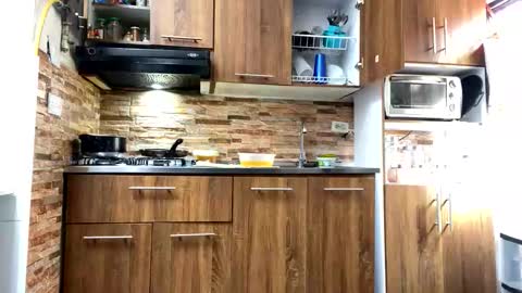 Snapshot of zaleh436460 chatting on 09-17-25, 07:37 RAJ online show from 09-17-25, 07:37