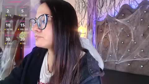   online show from 11-06-25, 07:04