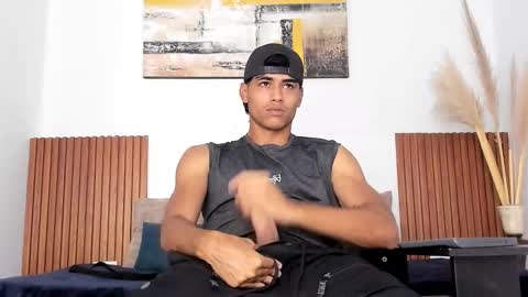 Zander online show from 10-30-25, 01:34