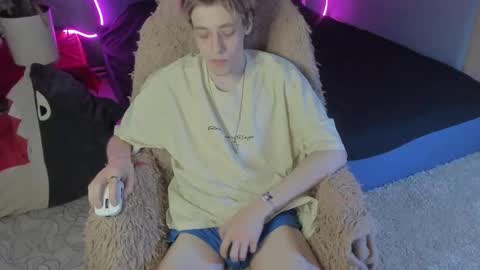 Kel online show from 03-14-26, 11:43