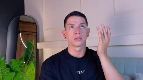 Zane Dawson online show from 02-25-26, 07:56